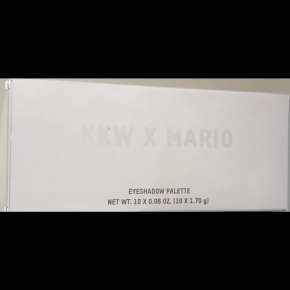 KKW x MARIO 10-Pan Eyeshadow Palette - Picture 3 of 8